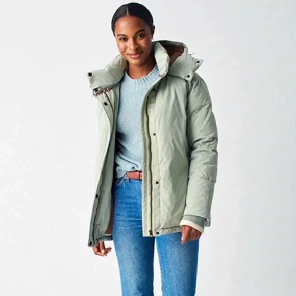 NWT Faherty Chalet Puffer Coat in Sage Green- Multiple Sizes Available - Picture 1 of 16